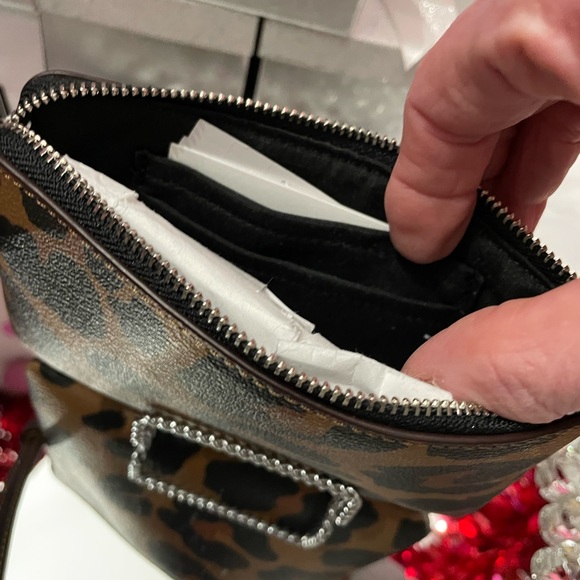 For Erin only NWT COACH OCELOT LEOPARD PRINT LEATHER WRISTLET - Picture 3 of 4